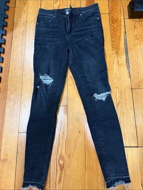Abercrombie & Fitch Black Distressed Skinny Jeans
